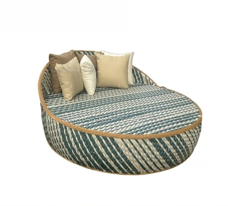 Outdoor Furniture Small - カスタムメイドの屋外ソファ、籐編みのクリエイティブチェア、屋外庭園、五つ星ホテルの中庭レジャーベッド、小型家具
