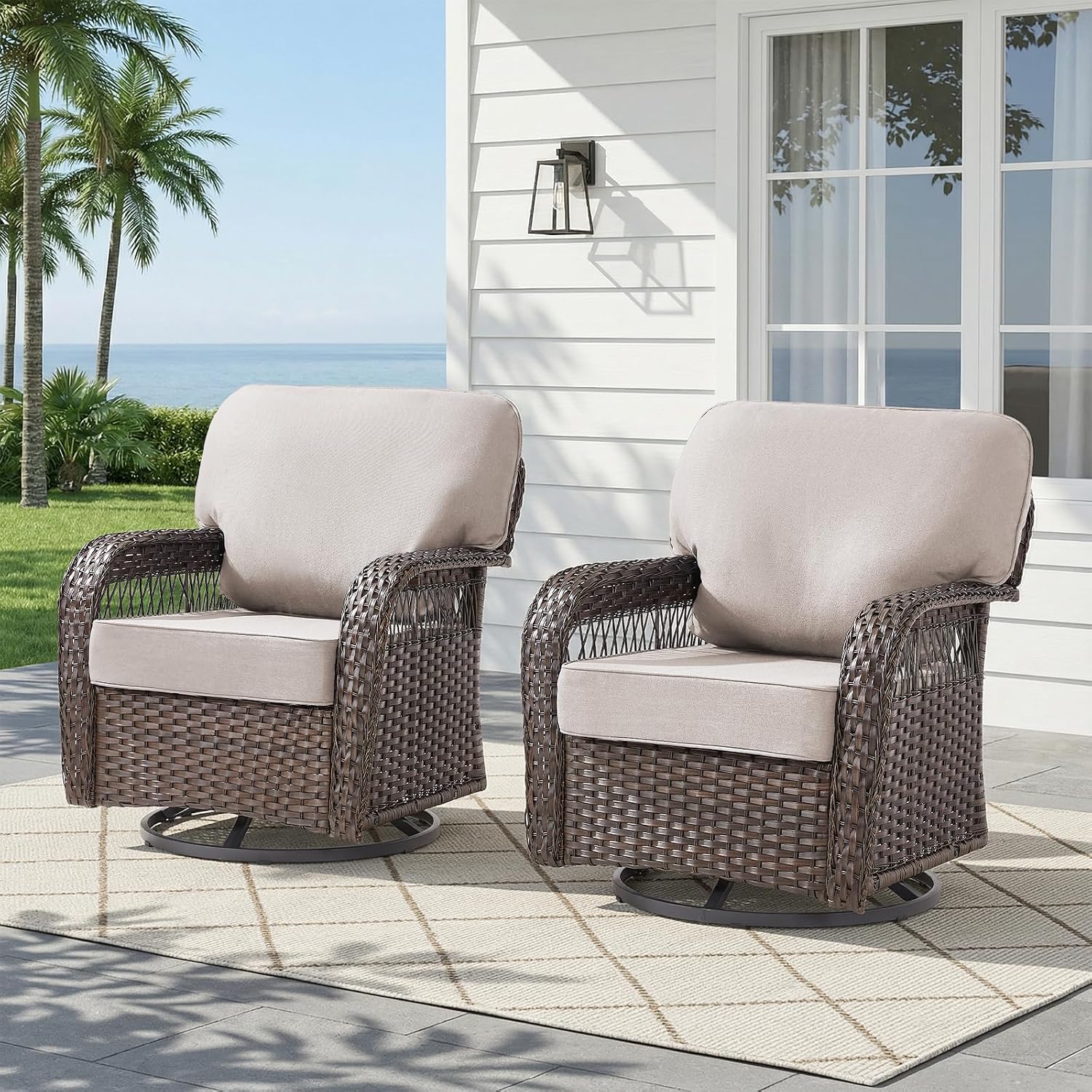 籐製スイベルロッカーパティオチェア2脚セット、デッキ、ポーチ - Deck Chair Lounger のレビューと価格